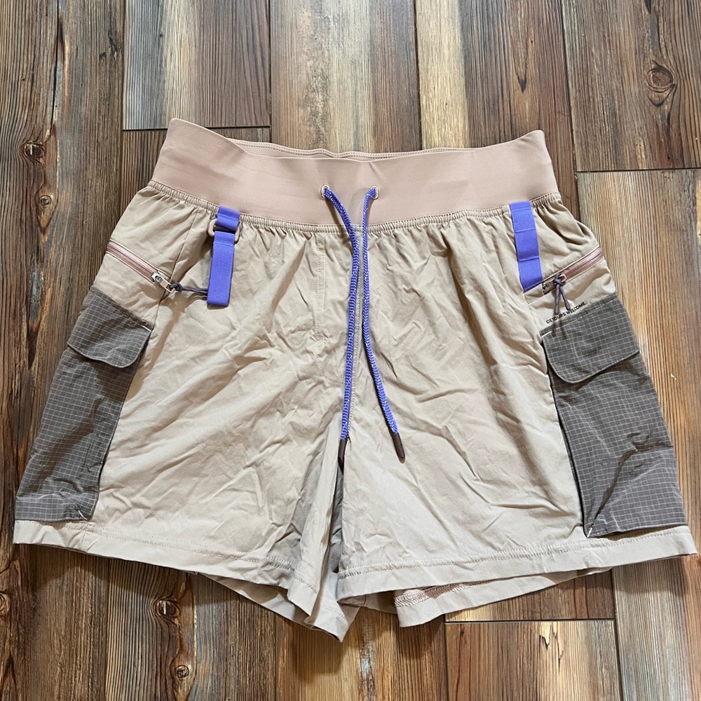 Multi-Pocket Cargo High-Rise Hiking Short 5"